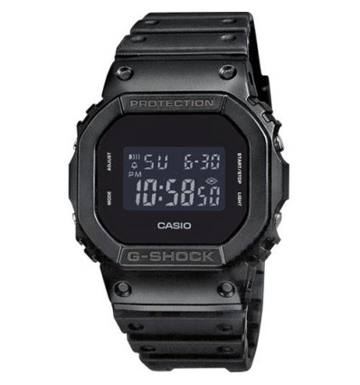 CASIO G-SHOCK OROLOGIO DIGITALE SFONDO NERO CINTURINO IN GOMMA NERA